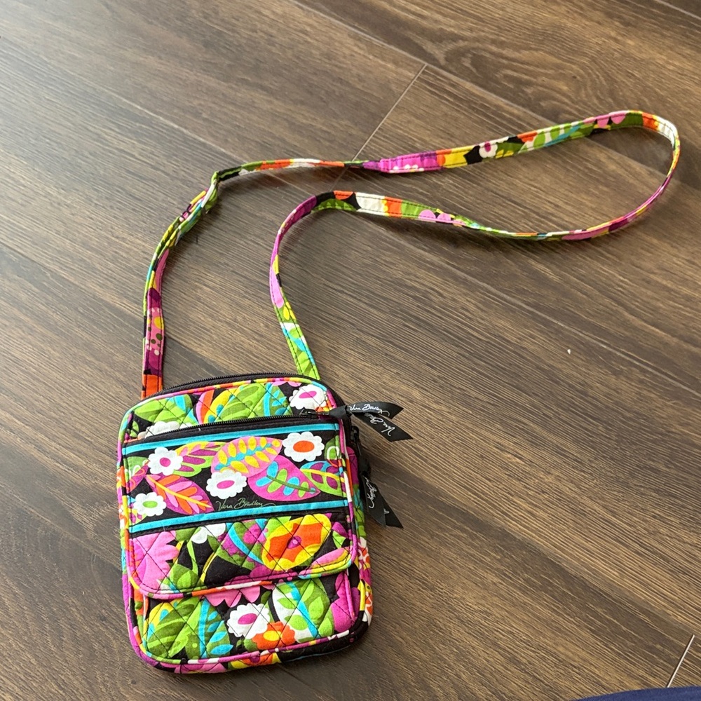 Vera Bradley Mini Hipster in the vibrant "Va Va Bloom" pattern crossbody purse - Picture 2 of 8